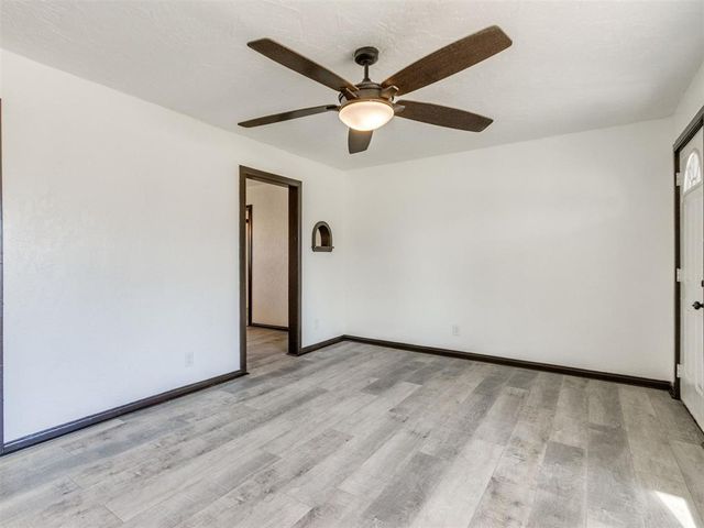 1102 S 9th Street, Kingfisher, OK 73750