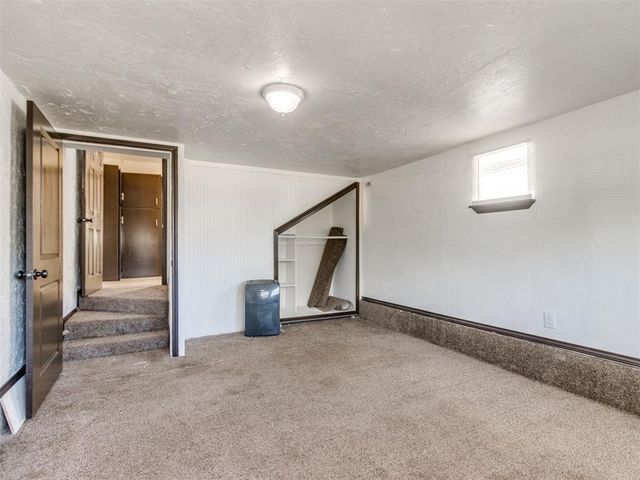 1102 S 9th Street, Kingfisher, OK 73750