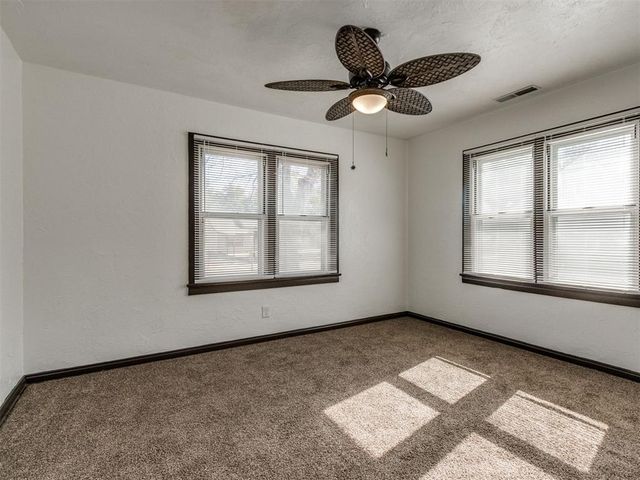 1102 S 9th Street, Kingfisher, OK 73750