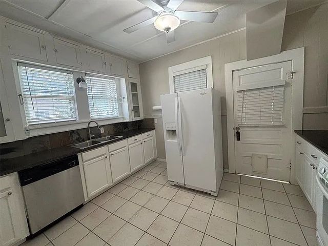 1609 Virginia Place A, Fort Worth, TX 76107