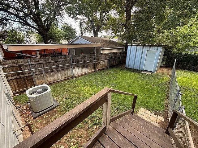 1609 Virginia Place A, Fort Worth, TX 76107