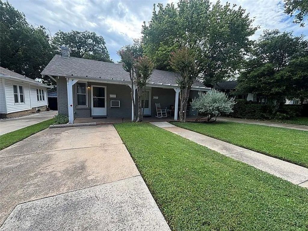 1609 Virginia Place A, Fort Worth, TX 76107