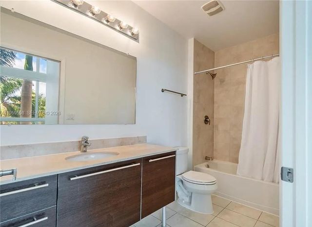 1900 N Bayshore Dr 506, Miami, FL 33132