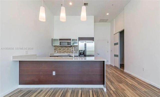 1900 N Bayshore Dr 506, Miami, FL 33132