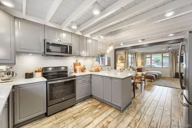2124 Perry Street, Denver, CO 80212
