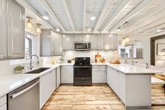 2124 Perry Street, Denver, CO 80212