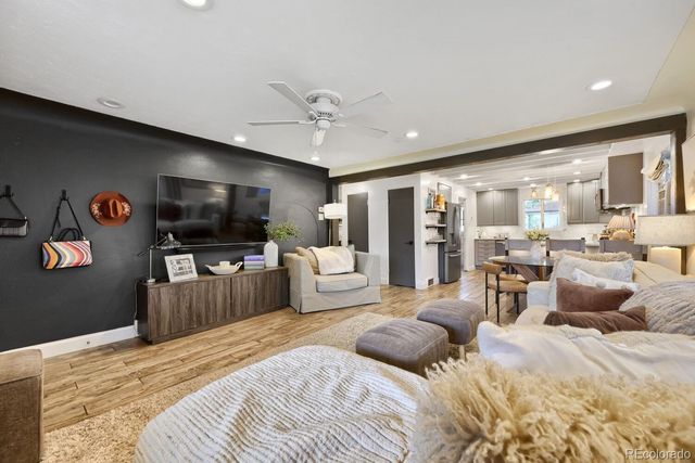2124 Perry Street, Denver, CO 80212
