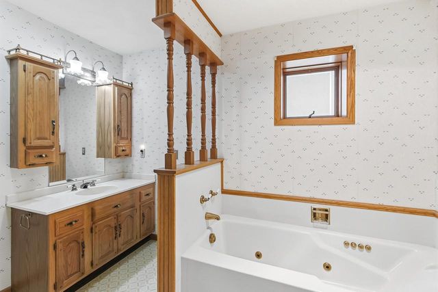 132 E Marion Street, Portage, WI 53901