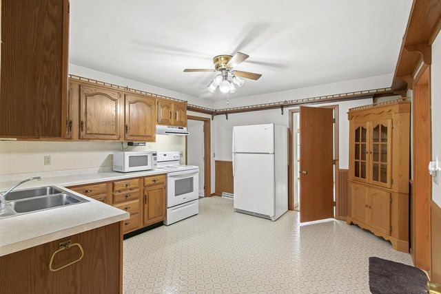 132 E Marion Street, Portage, WI 53901