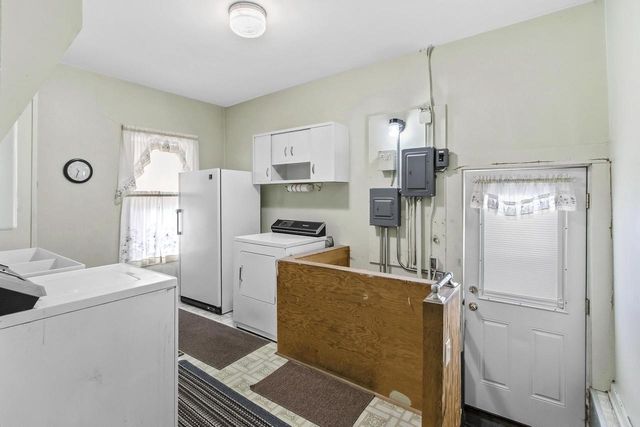 132 E Marion Street, Portage, WI 53901