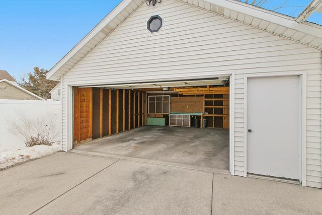 132 E Marion Street, Portage, WI 53901