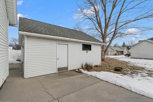 132 E Marion Street, Portage, WI 53901