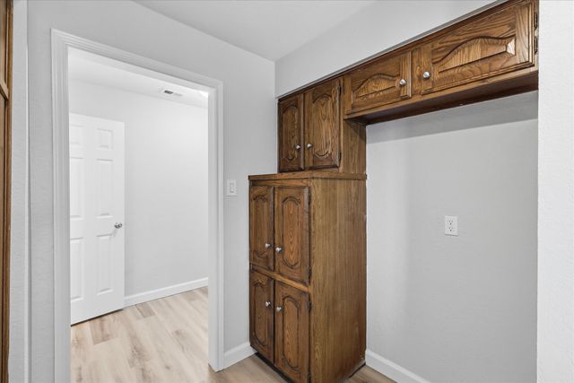 2625 Ramblewood Drive, Carrollton, TX 75006