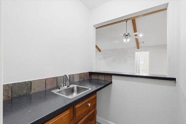 2625 Ramblewood Drive, Carrollton, TX 75006