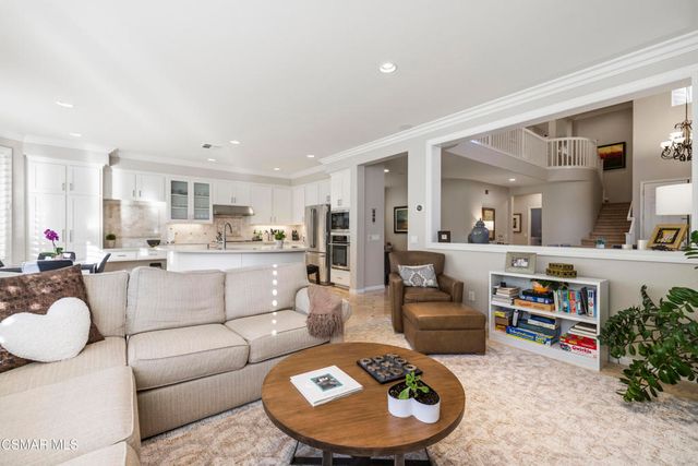 3031 Hollycrest Avenue, Thousand Oaks, CA 91362