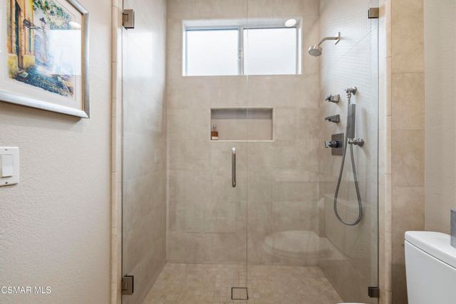 3031 Hollycrest Avenue, Thousand Oaks, CA 91362