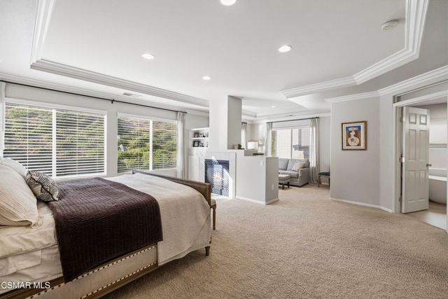 3031 Hollycrest Avenue, Thousand Oaks, CA 91362