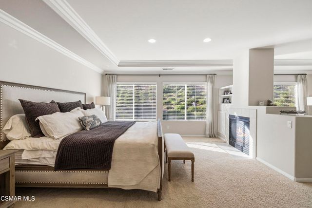 3031 Hollycrest Avenue, Thousand Oaks, CA 91362