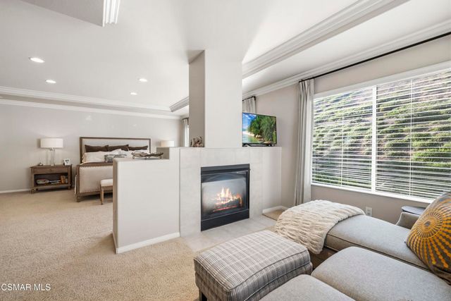 3031 Hollycrest Avenue, Thousand Oaks, CA 91362