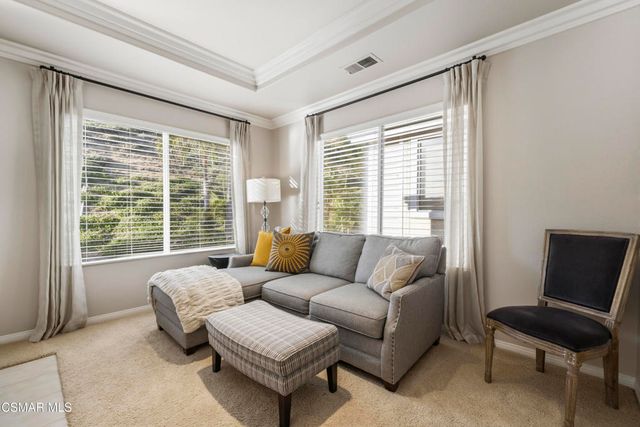 3031 Hollycrest Avenue, Thousand Oaks, CA 91362