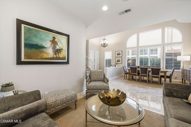 3031 Hollycrest Avenue, Thousand Oaks, CA 91362