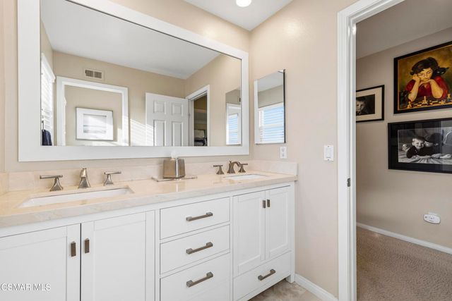 3031 Hollycrest Avenue, Thousand Oaks, CA 91362