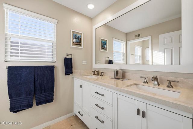 3031 Hollycrest Avenue, Thousand Oaks, CA 91362