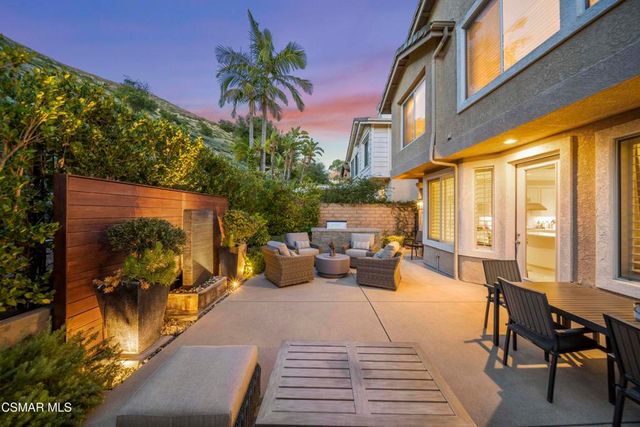 3031 Hollycrest Avenue, Thousand Oaks, CA 91362