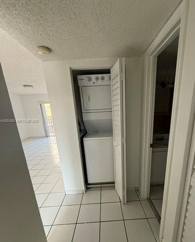 6175 W 20th Ave 302, Hialeah, FL 33012