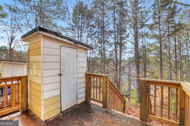 3033 Parkside Court, Snellville, GA 30078