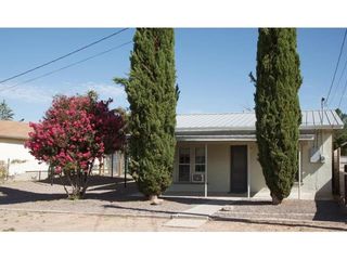 1006 W Dallas St, Marfa, TX 79843