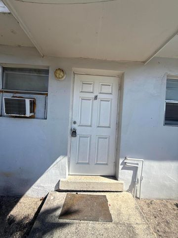 720 SW 7th Street 4, Dania Beach, FL 33004