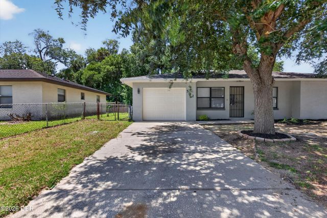 502 Loomis Trail, Daytona Beach, FL 32114