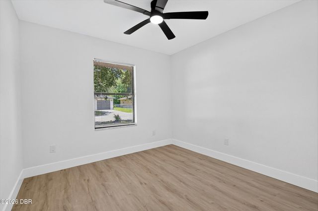 502 Loomis Trail, Daytona Beach, FL 32114