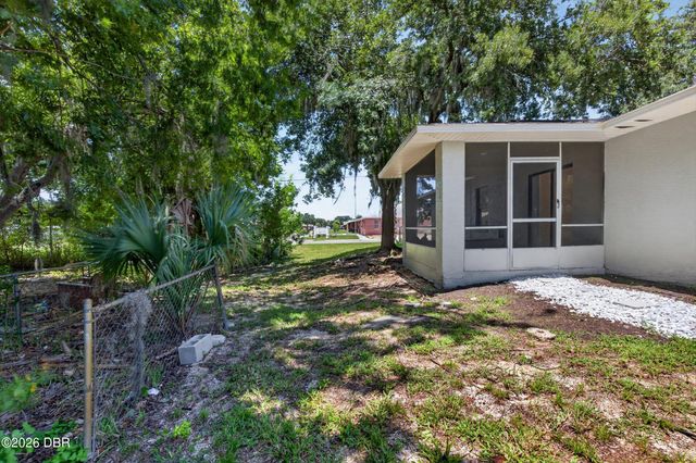 502 Loomis Trail, Daytona Beach, FL 32114