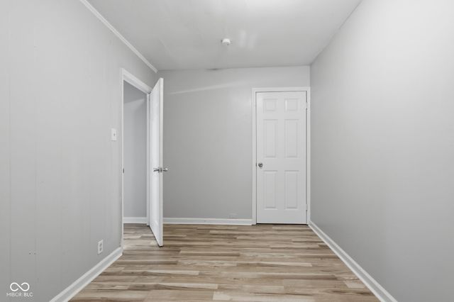 2246 N Goodlet Avenue, Indianapolis, IN 46222