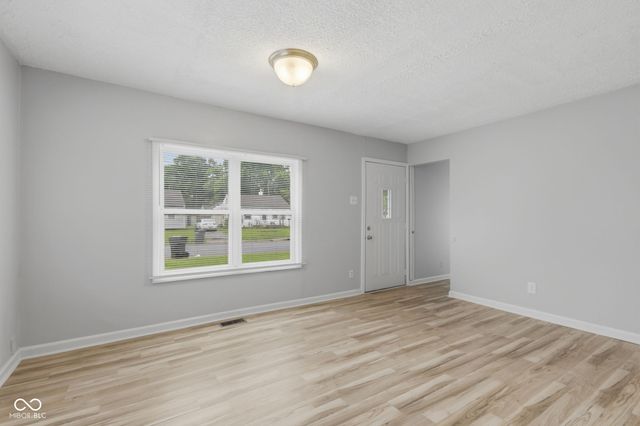 2246 N Goodlet Avenue, Indianapolis, IN 46222
