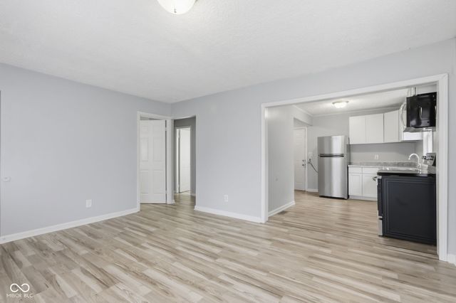 2246 N Goodlet Avenue, Indianapolis, IN 46222