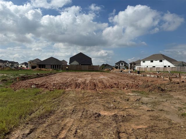 123 Mercury Sky Road, Richmond, TX 77406