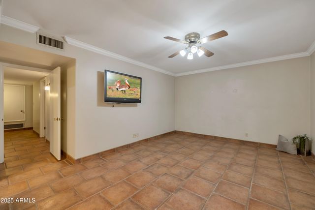 3542 E CAMELBACK Road, Phoenix, AZ 85018