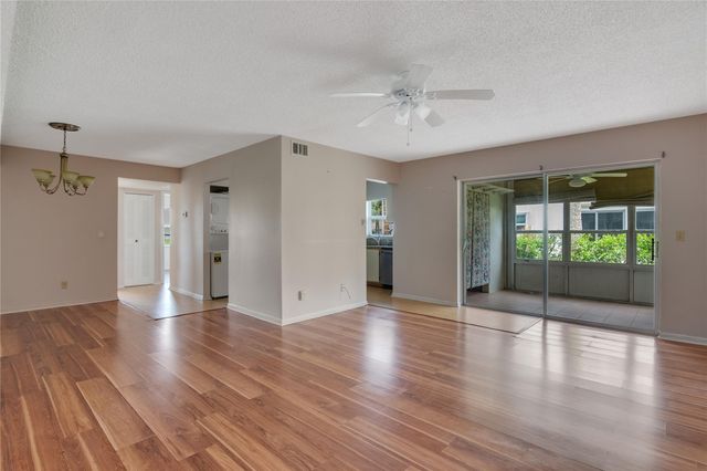 1217 S Lakes End Dr A1, Fort Pierce, FL 34982