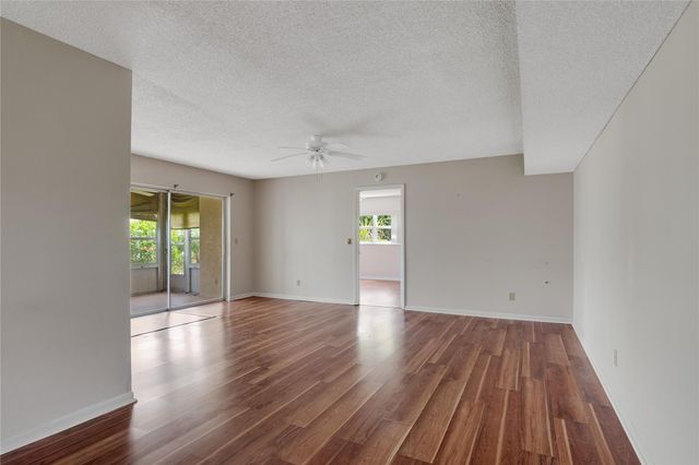 1217 S Lakes End Dr A1, Fort Pierce, FL 34982