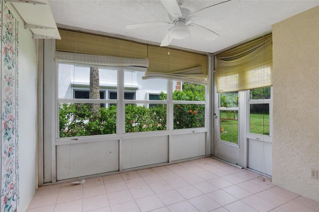 1217 S Lakes End Dr A1, Fort Pierce, FL 34982