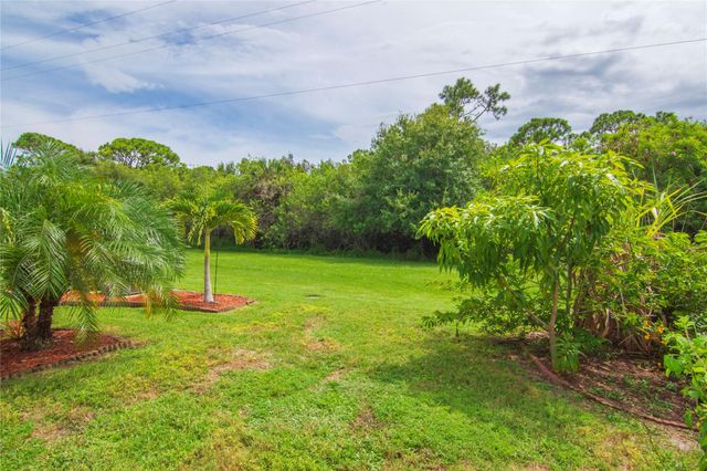 1217 S Lakes End Dr A1, Fort Pierce, FL 34982