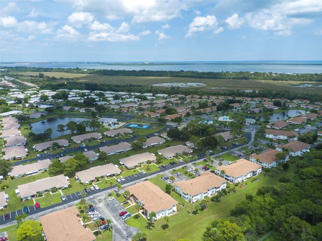 1217 S Lakes End Dr A1, Fort Pierce, FL 34982