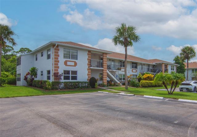 1217 S Lakes End Dr A1, Fort Pierce, FL 34982