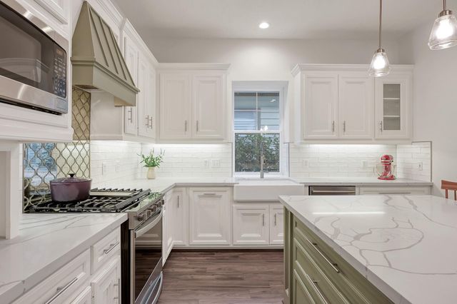 198 Lattice Gate Street, The Woodlands, TX 77382