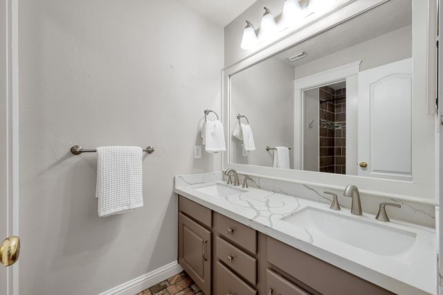 198 Lattice Gate Street, The Woodlands, TX 77382