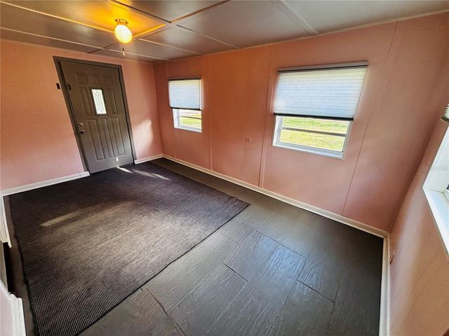 34723 MISSIONARY ROAD, Dade City, FL 33525