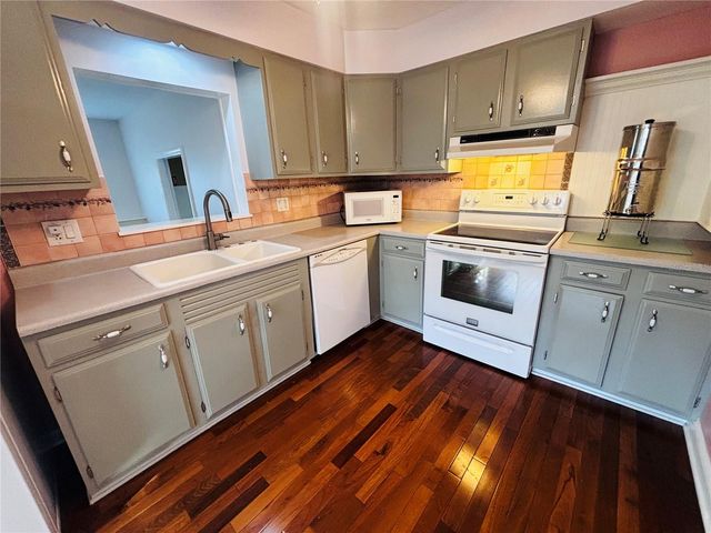 34723 MISSIONARY ROAD, Dade City, FL 33525